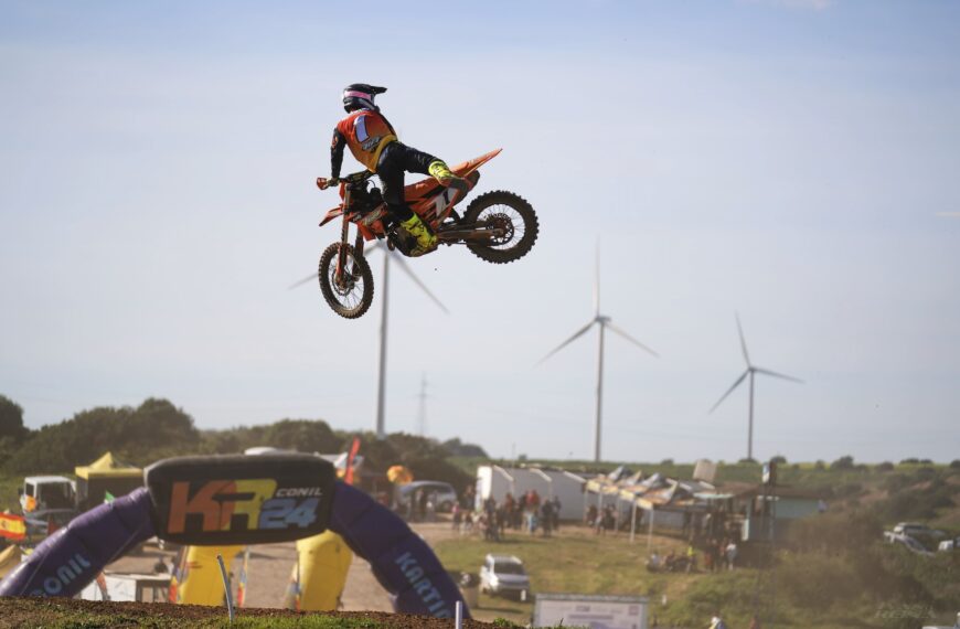 ARRANQUE DEL MOTOCROSS ANDALUZ: FIESTA DE TALENTO Y EMOCIÓN EN CHICLANA