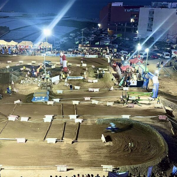 ÉXITO TOTAL EN LA PRIMERA PRUEBA DE ENDURO INDOOR EN LA RÁBITA