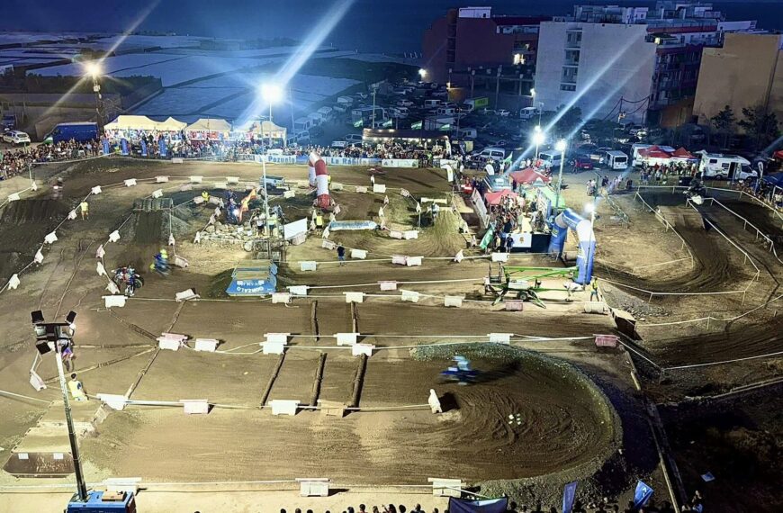 ÉXITO TOTAL EN LA PRIMERA PRUEBA DE ENDURO INDOOR EN LA RÁBITA