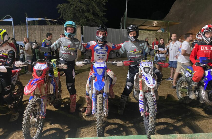 ENDURO INDOOR PRIEGO DE CÓRDOBA UNA NOCHE DE MOTOR, EMOCIÓN Y ESPECTÁCULO