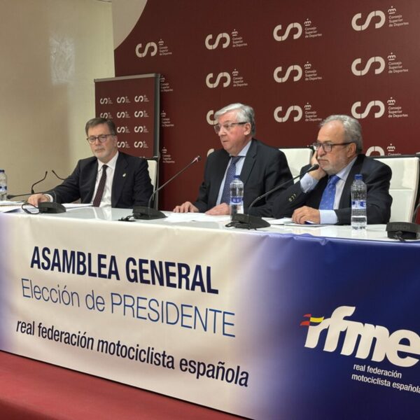 EL MOTOCICLISMO ANDALUZ FELICITA A IGNACIO VERNEDA CASASAYAS POR SU PRESIDENCIA EN LA RFME.