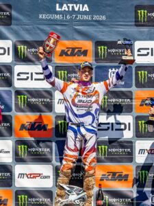FRANCISCO GARCÍA OCAÑA “CARBONERO” SE CORONA EN KEGUMS CON UN DOBLETE QUE LO CONSAGRA EN EL LIDERATO DE EMX250