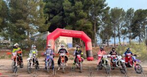 HUÉRCAL-OVERA INAUGURA EL CAMPEONATO DE ANDALUCÍA DE ENDURO INDOOR CON GRAN ESPECTÁCULO Y PARTICIPACIÓN