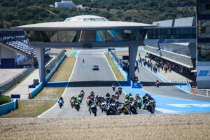 CAV JEREZ DESAFÍA EL CALOR Y VIVE UN FIN DE SEMANA DE PURA ADRENALINA