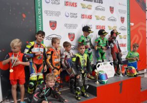 CAMPILLOS PONE RITMO A LA RECTA FINAL DEL MOTOCICLISMO ANDALUZ CAM Y NACIONAL .