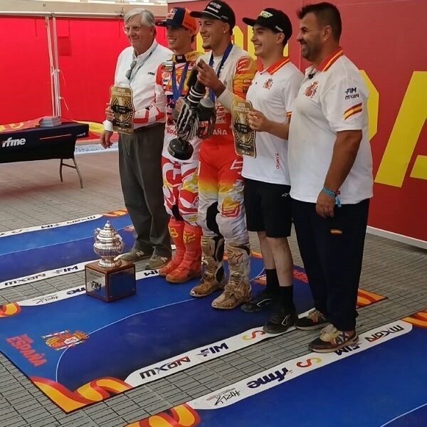 ESPAÑA HACE HISTORIA EN EL MOTOCROSS DE LAS NACIONES AL LOGRAR SU PRIMER PODIO HISTÓRICO